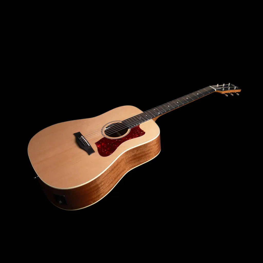 Godin - Century Maho Natural EQ (with gigbag)