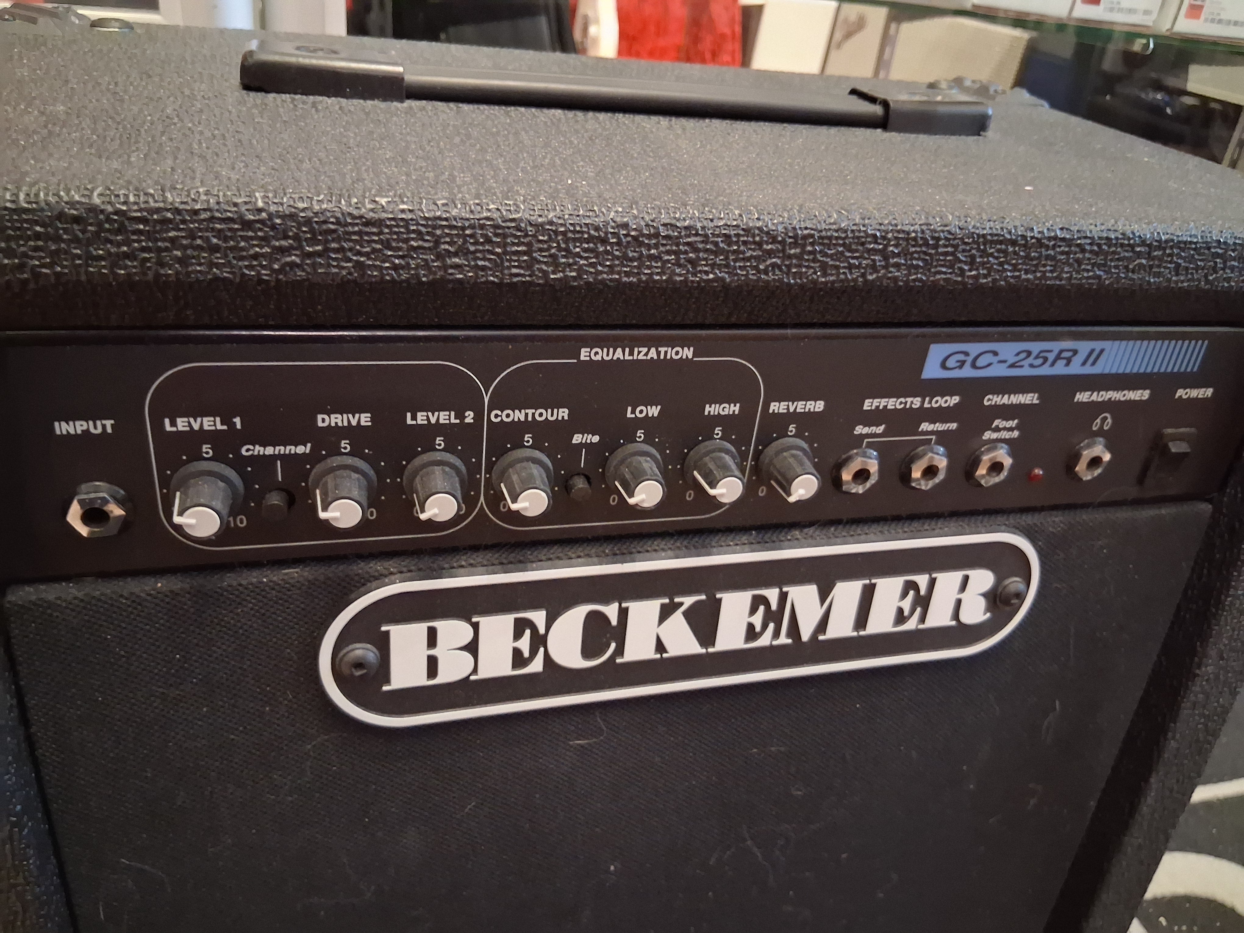 Amplificateur de guitare Beckemer - 25 watts - D'OCCASION -
