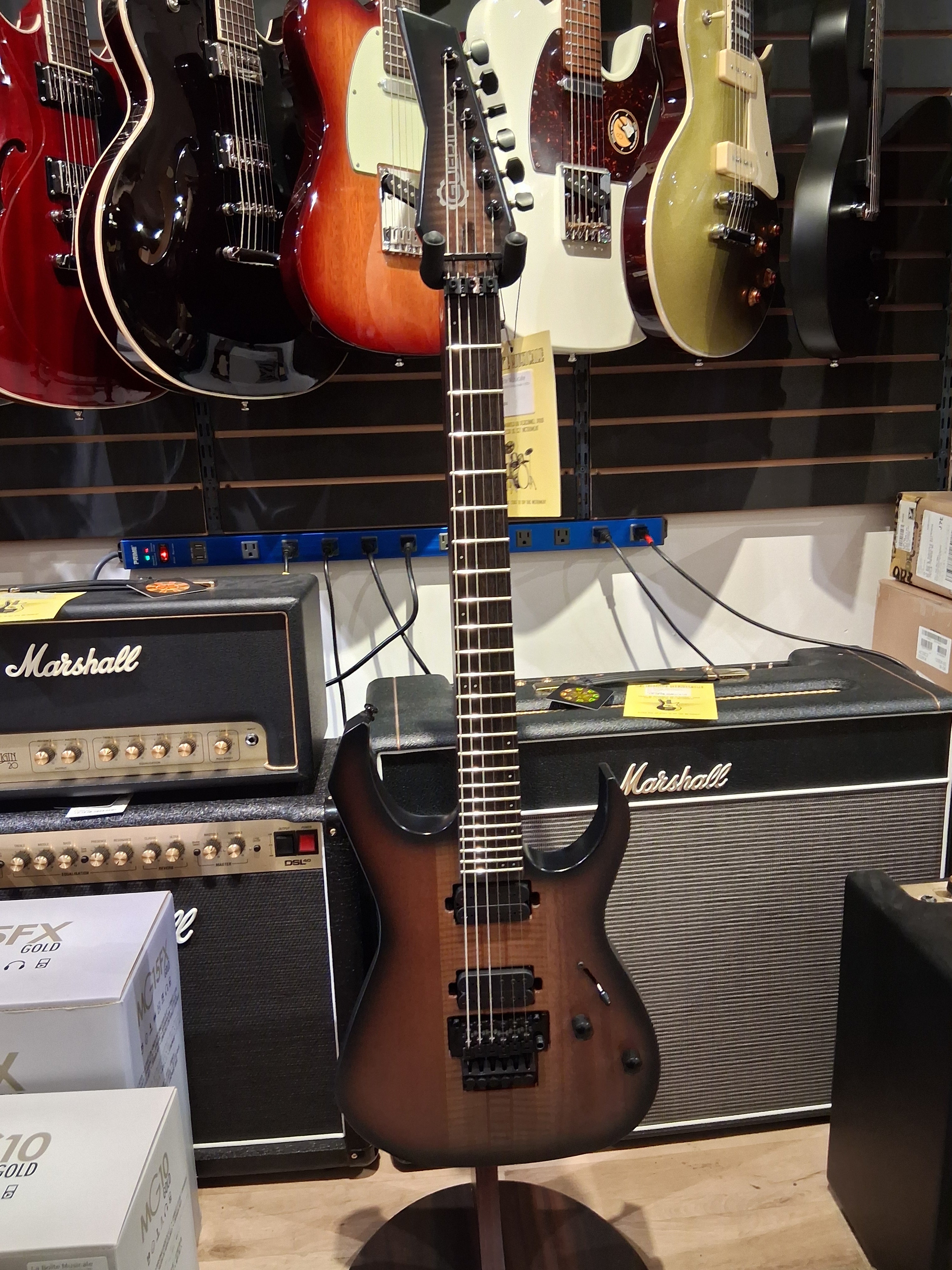 Guerilla M-SR6FR Smoke Fade -USED-