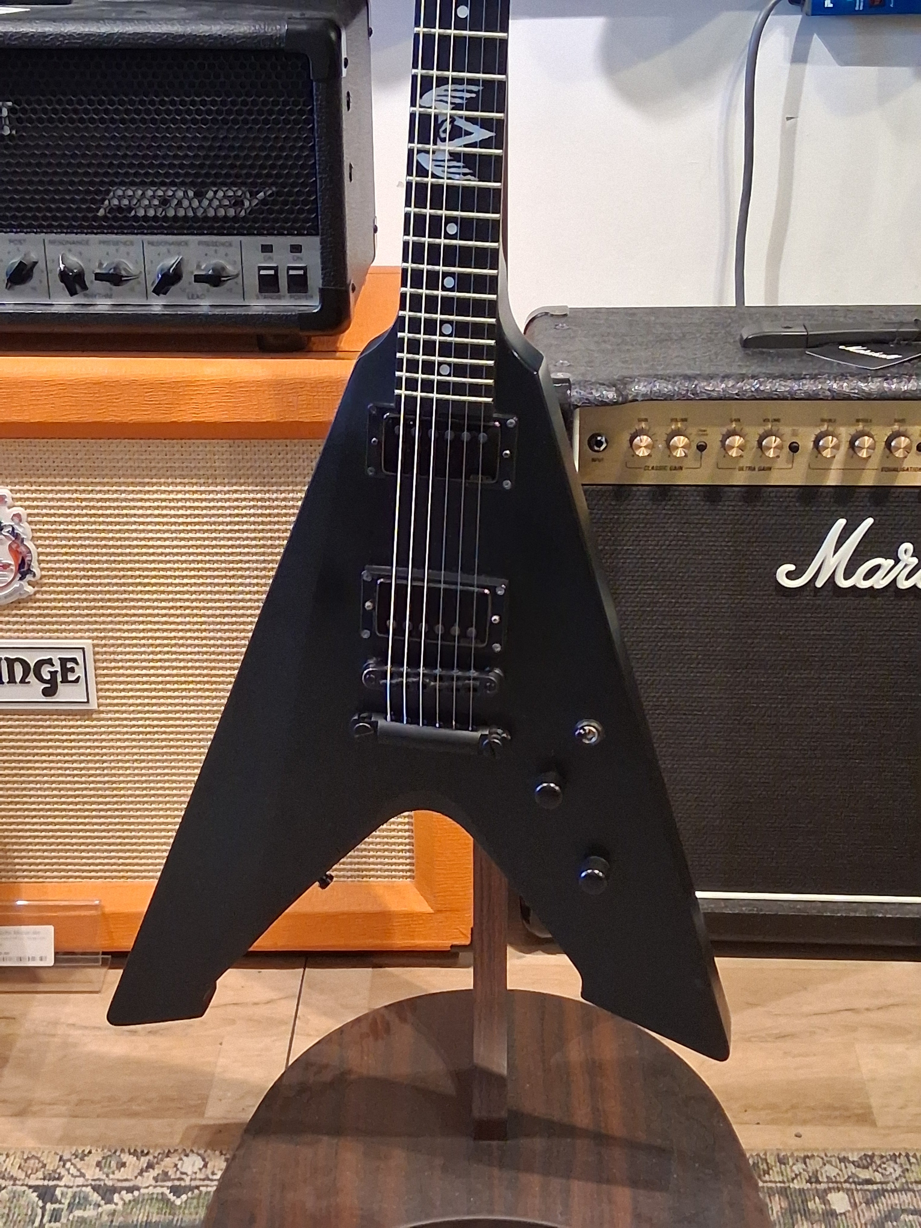 LTD Vulture James Hetfield -USED- No case