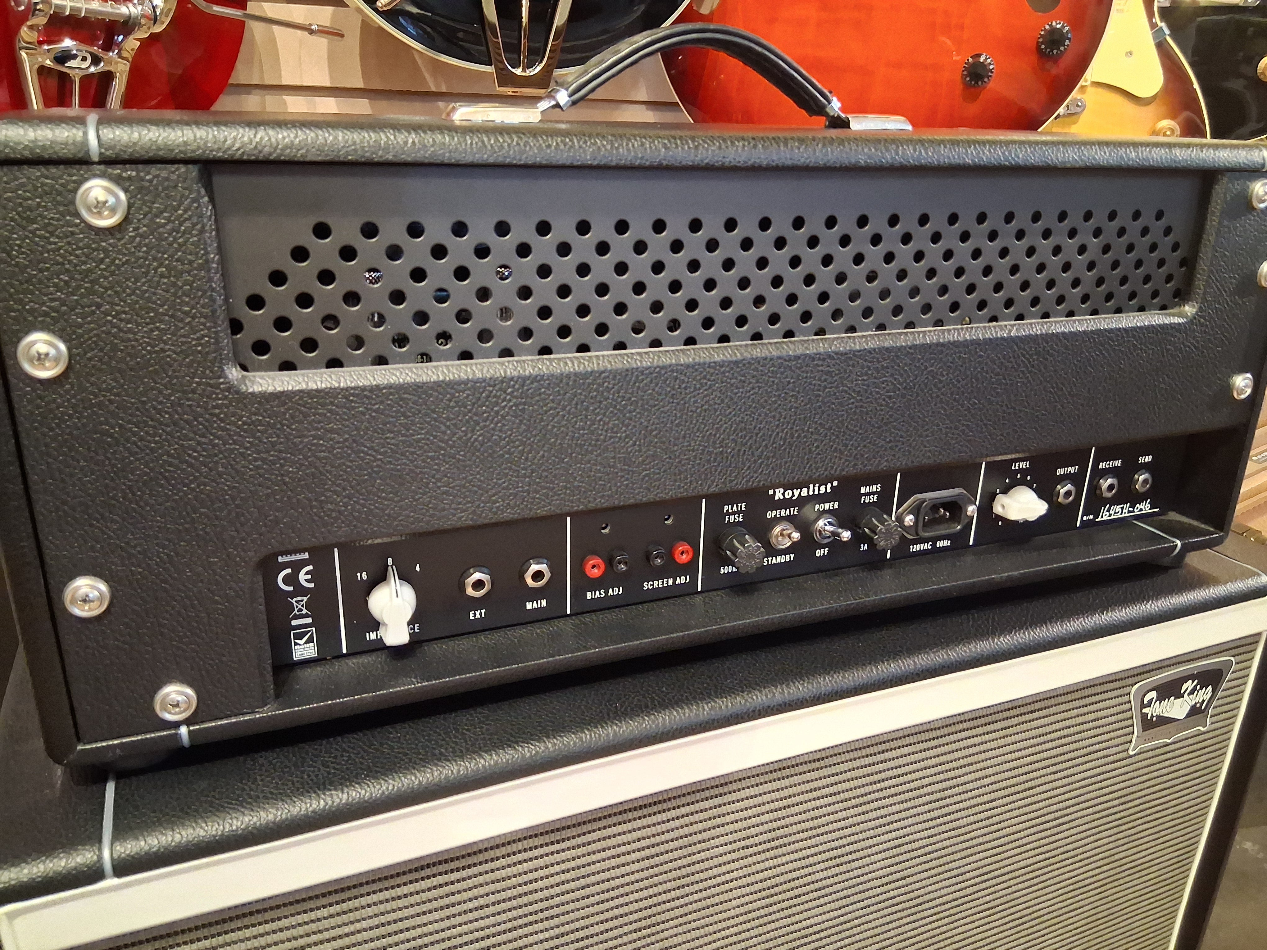 Tone King Royalist 45 MK I + Royalist Cabinet 2X12 -USED-