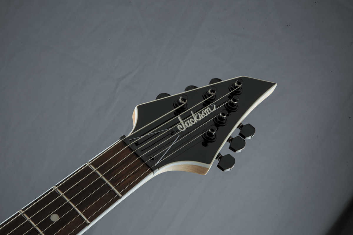 Jackson - JS Series Monarkh SC JS22- Amaranth Fingerboard- Snow White