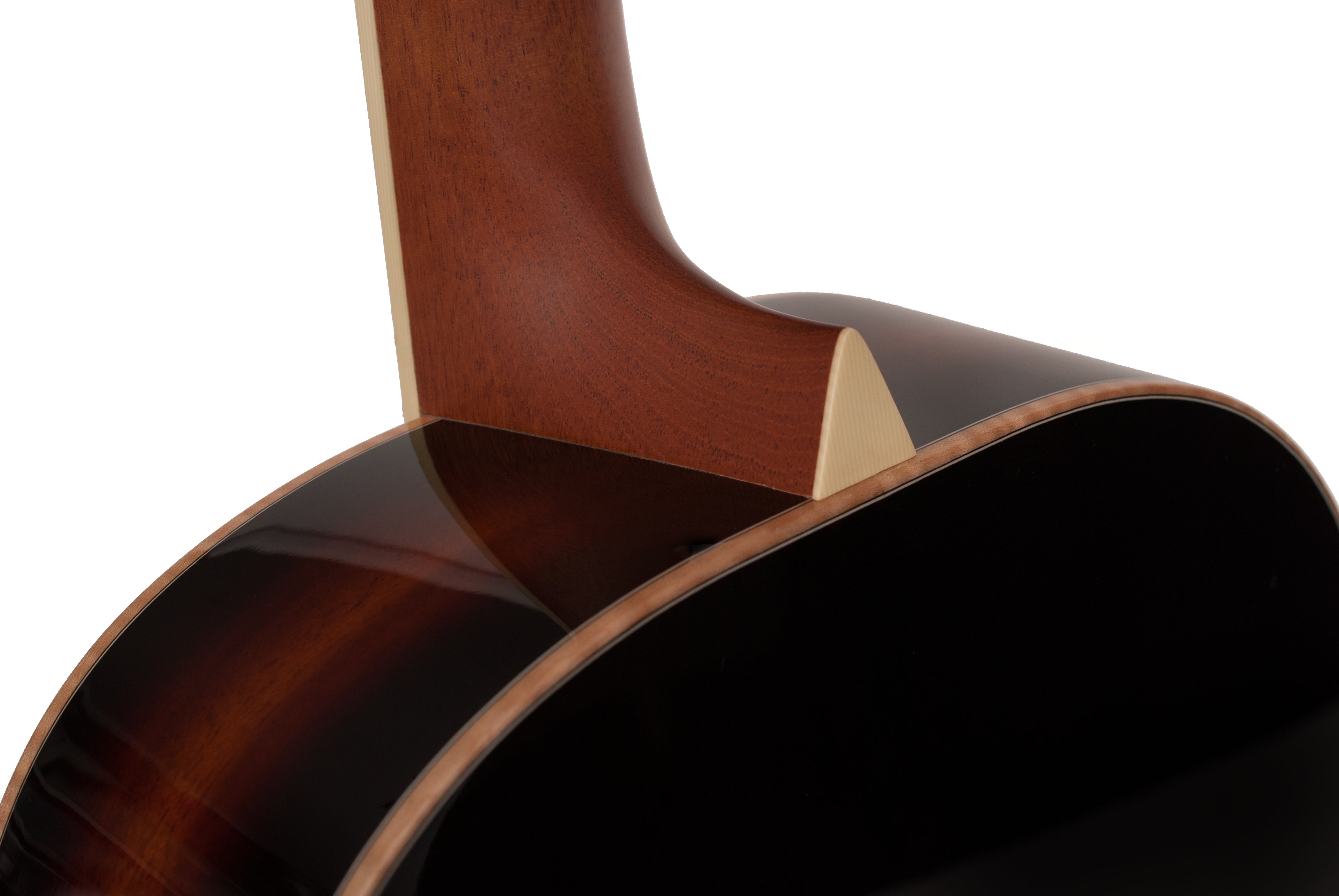 Larrivée OOO-50E 50 Series