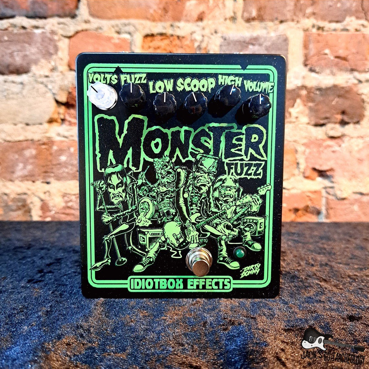 IdiotBox Pedals Monster Fuzz