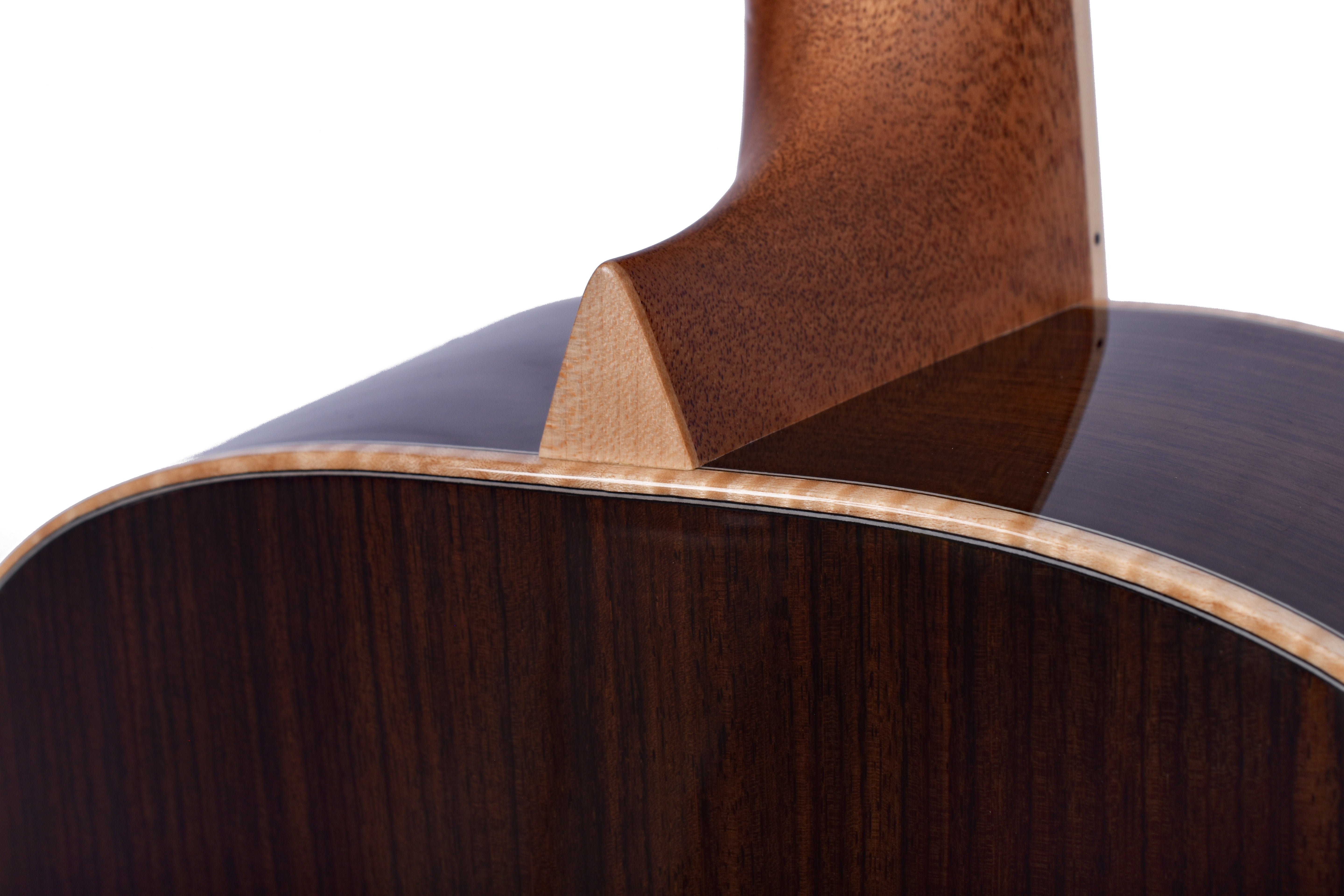 Larrivée SD-60 60 Series