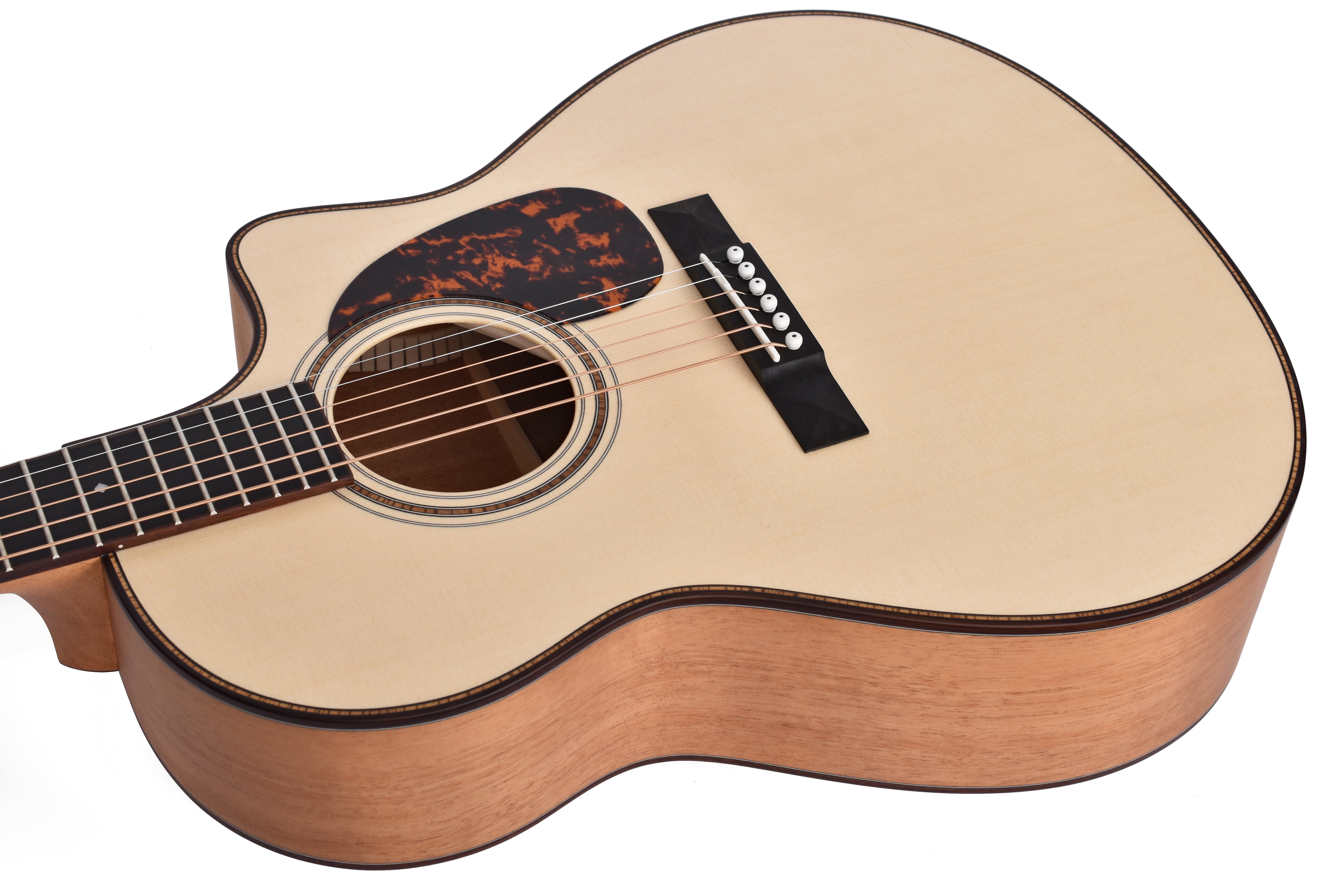 Larrivée LV-24 Series Mahogany