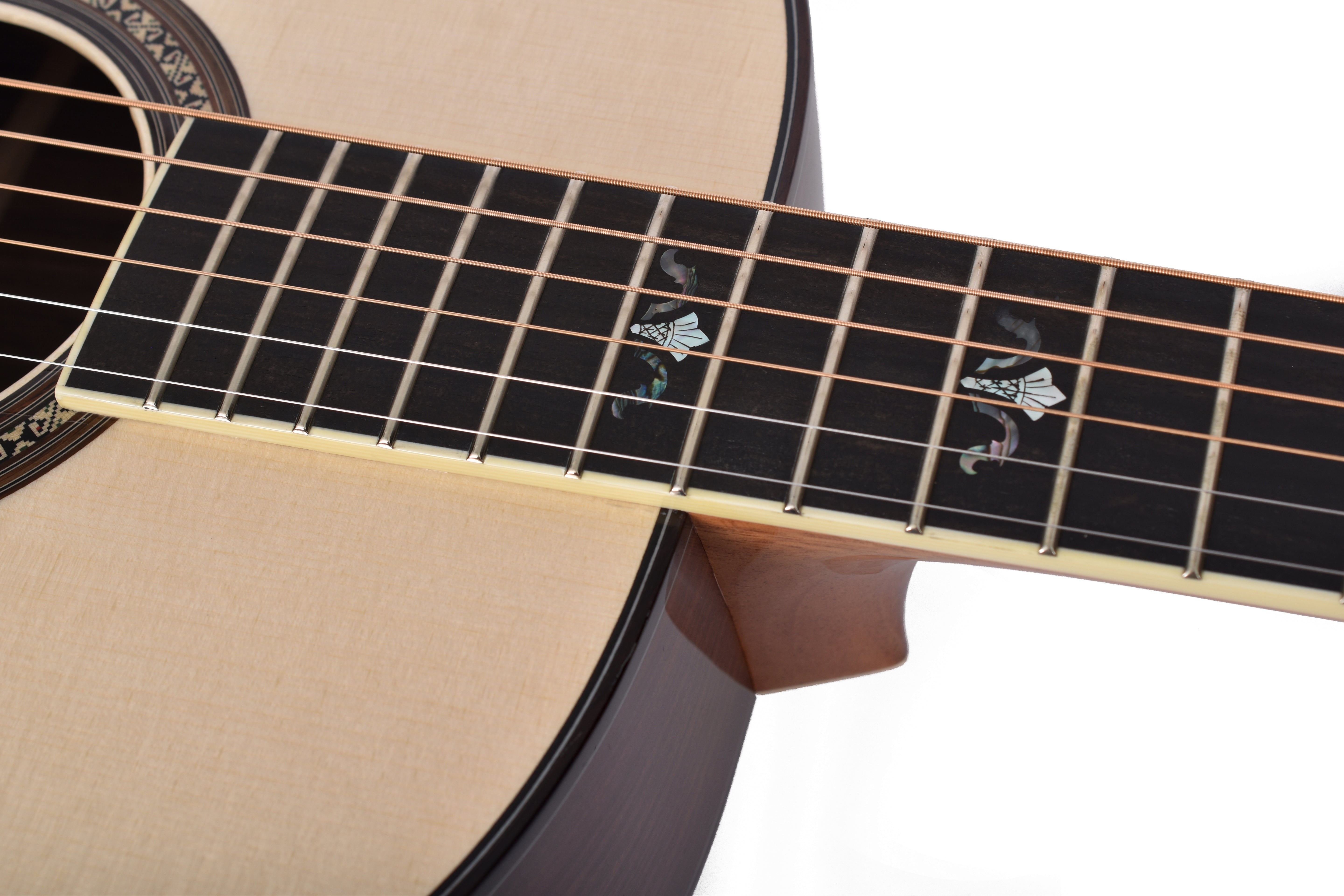 Larrivée L-19 Series Re-issue