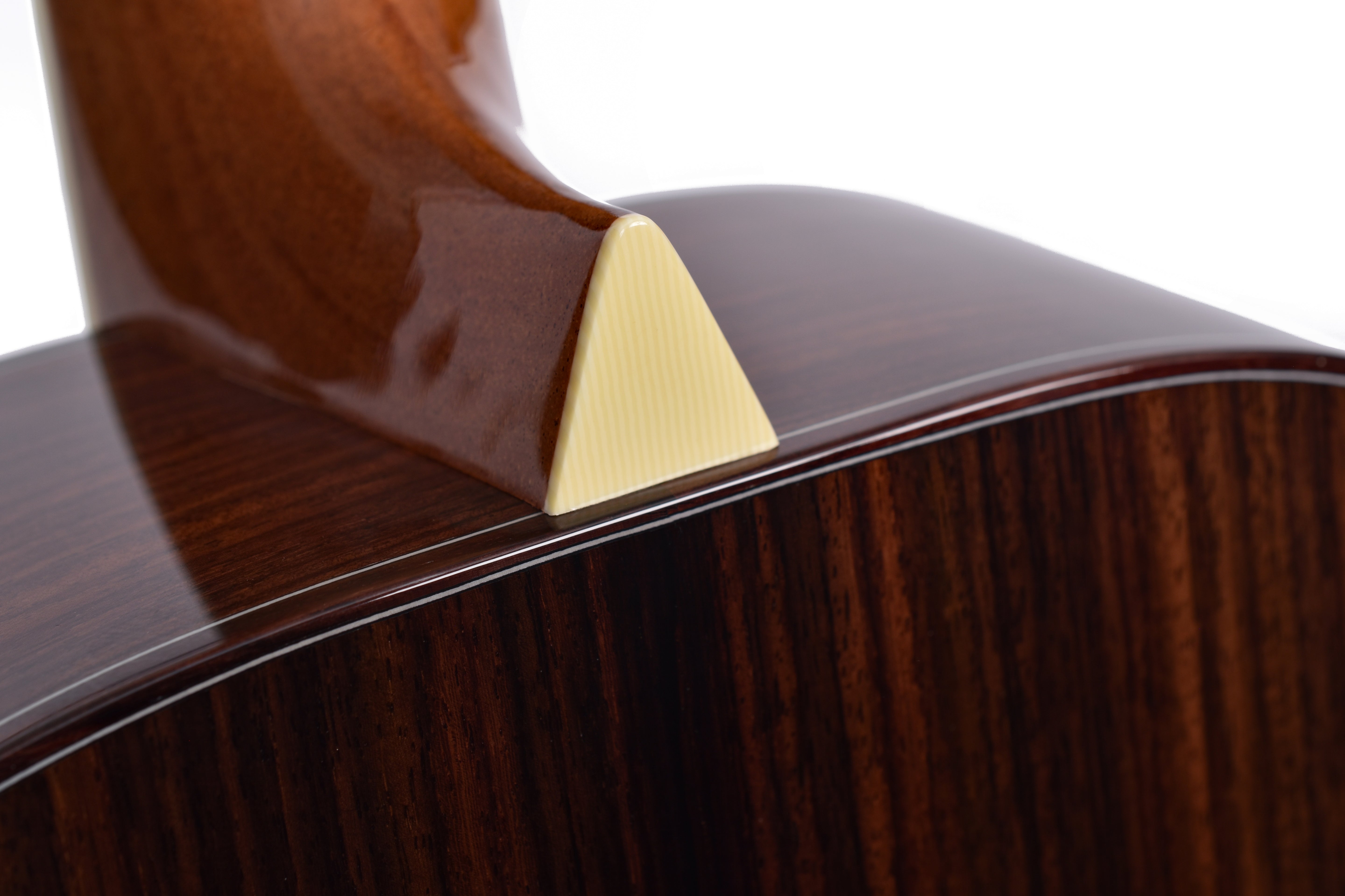 Larrivée L-19E Series Re-issue