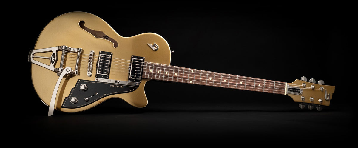 Duesenberg Hanover Gold Starplayer CBR - full guitar at an angle
