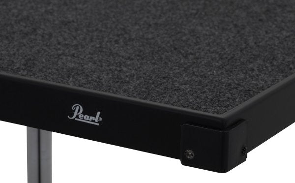Pearl - 18" x 24" Trap Table With Braced Tripod Base