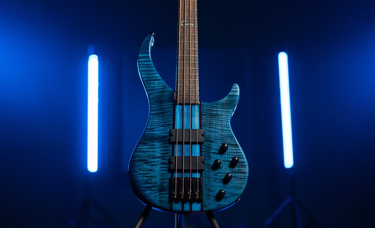 Peavey Cirrus™ 4 Flame Maple Transparent Blue - additional view