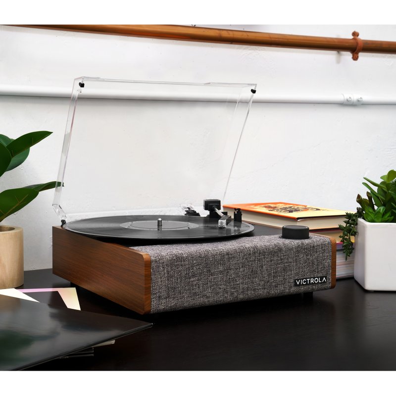 Victrola - Eastwood II - Walnut
