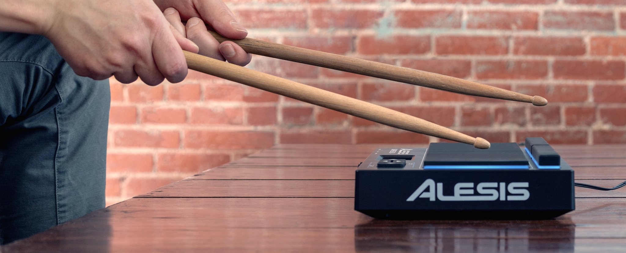 Alesis - Sample Pad 4 - La Boîte Musicale - Drum Machine - Alesis -