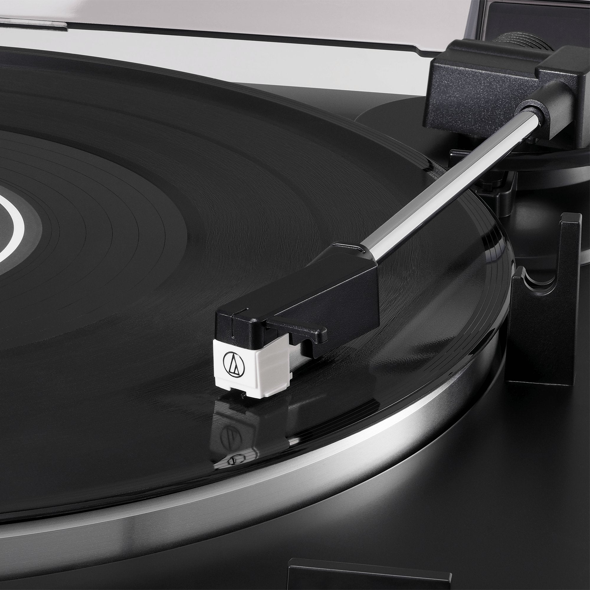 Audio - Technica - Turning table AT - LP60X - BK - La Boîte Musicale - Turntable - Audio - Technica -