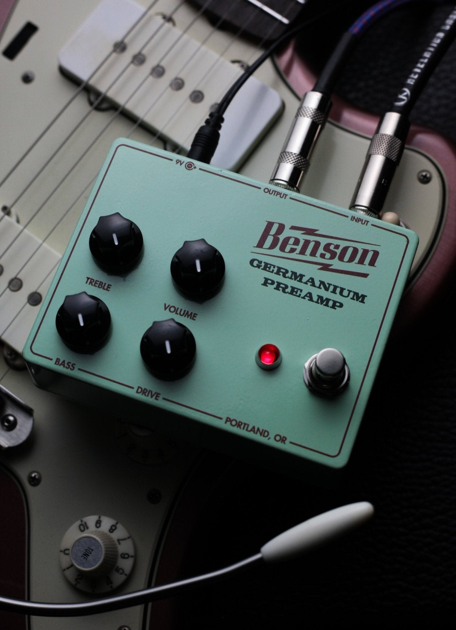 Benson - Germanium Preamp Pedal / Pistashio - La Boîte Musicale - Preamp - Benson Amps -
