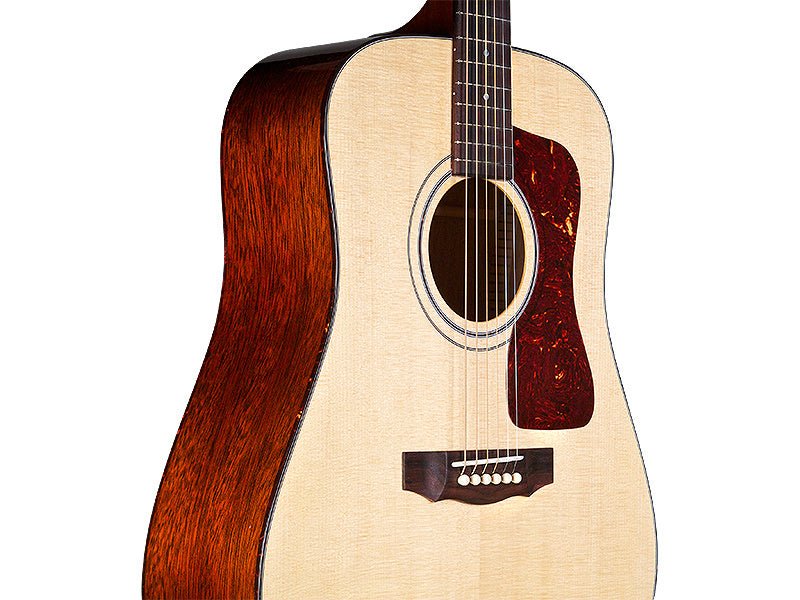 Guild - D - 40 Traditional Natural - La Boîte Musicale - Acoustic Guitars - Guild -