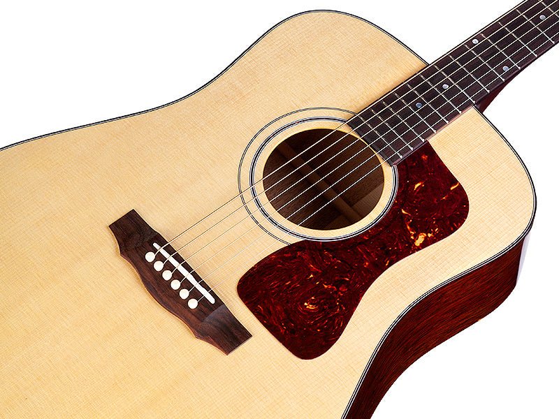Guild - D - 40 Traditional Natural - La Boîte Musicale - Acoustic Guitars - Guild -