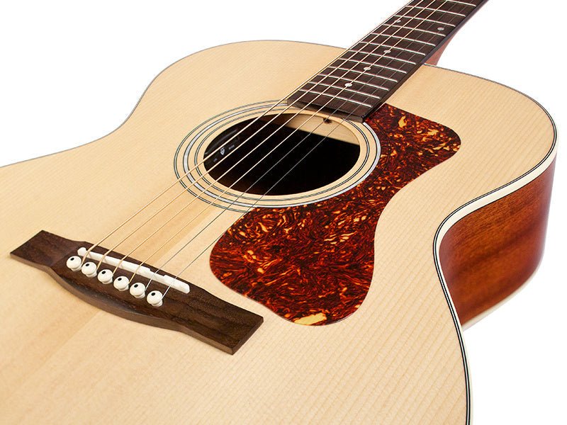 Guild Guitars - OM - 240E - La Boîte Musicale - Acoustic Guitars - Guild -