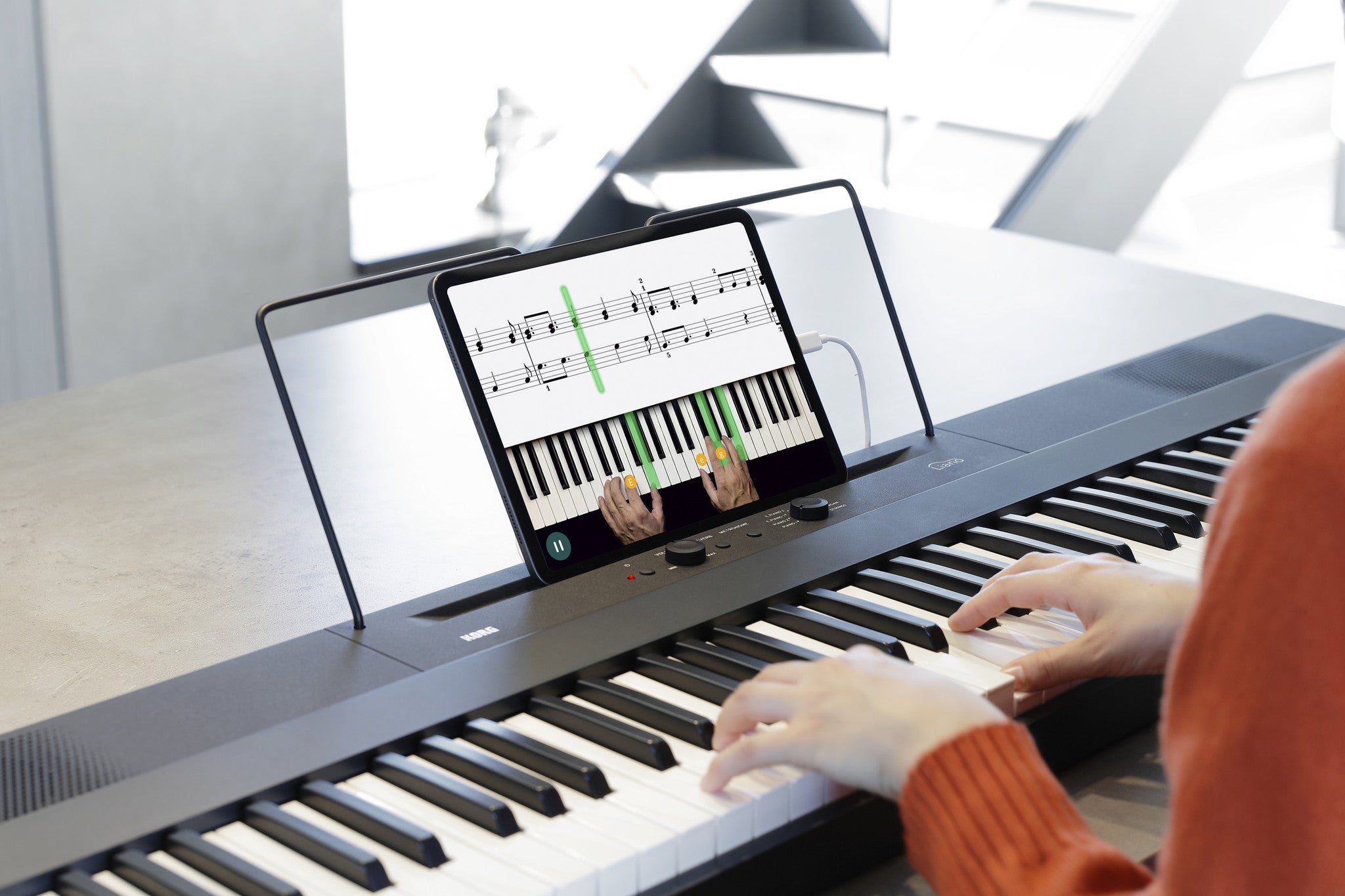 Korg - Liano 88 - Key Piano With Kronos LS Action - Black - La Boîte Musicale - Electric Pianos - Korg -