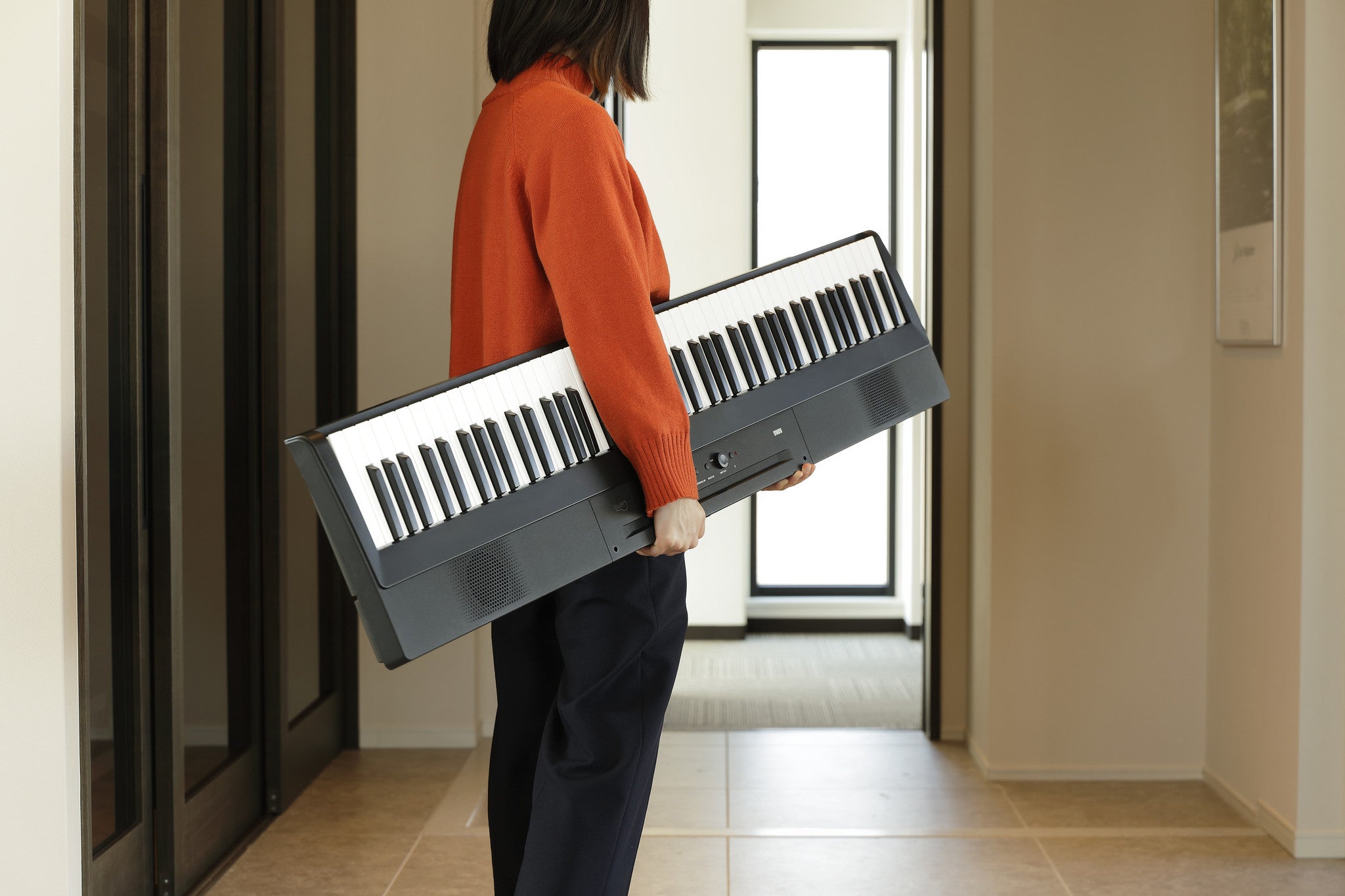 Korg - Liano 88 - Key Piano With Kronos LS Action - Black - La Boîte Musicale - Electric Pianos - Korg -