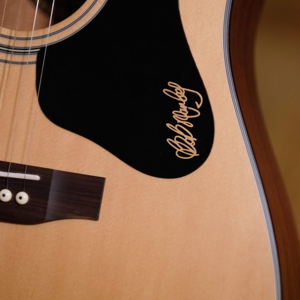 Marley Solid Top Dreadnought A - 20 Bob Marley - La Boîte Musicale - Acoustic Guitars - Guild -