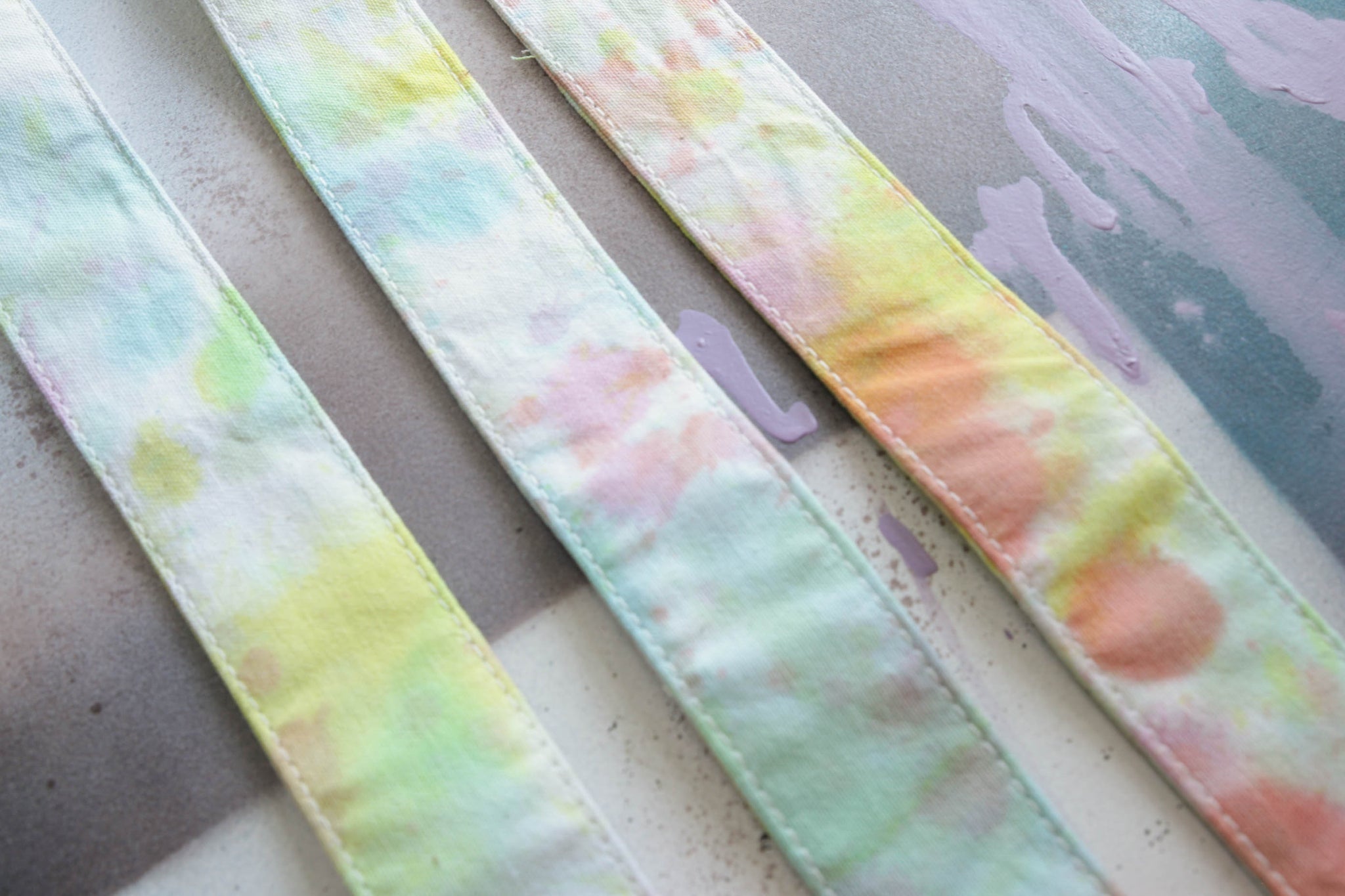 Mother Mary Company - Tie Dye Guitar Strap - La Boîte Musicale - Mother Mary Company -