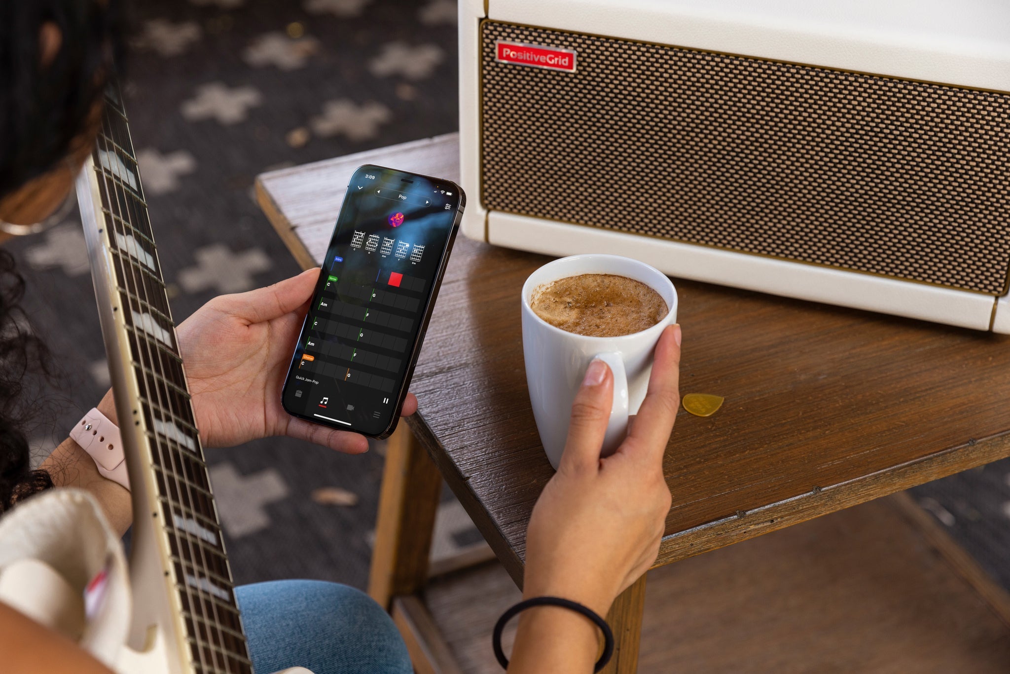 Positive Grid - 40W Guitar - Bass & Acoustic Amplifier Combo Amp - Pearl - La Boîte Musicale - Electric Guitar Amplifier - Positive Grid -