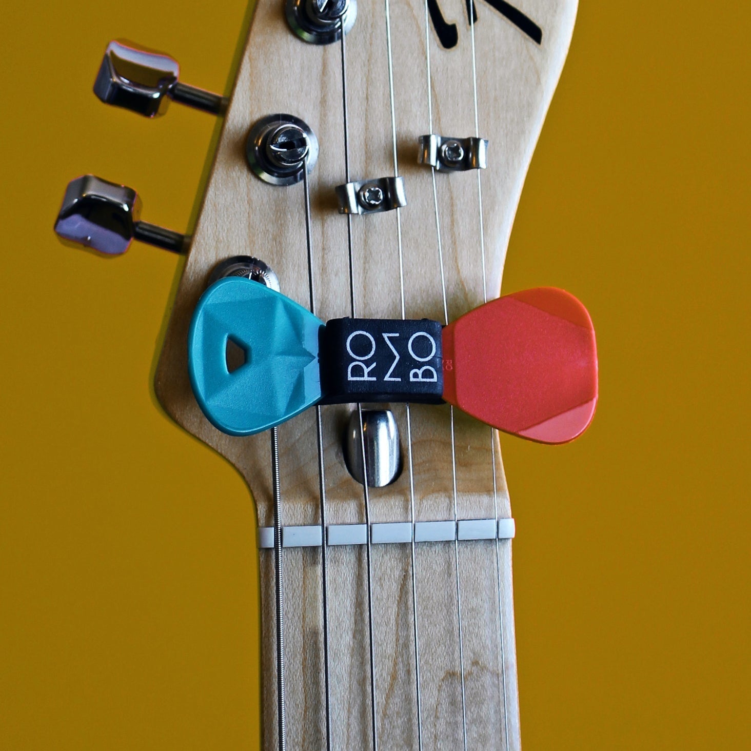 Rombo - Pick Holder Sets (2 pick holders) - La Boîte Musicale - Rombo Picks -