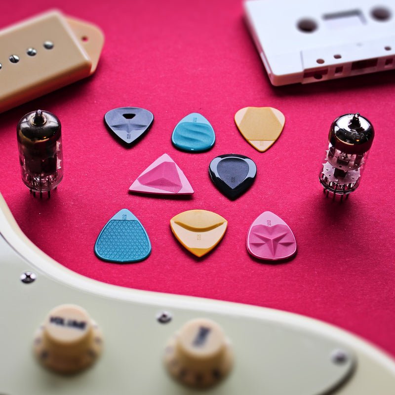 Rombo - Variety Pack (8 Guitar picks) - La Boîte Musicale - Rombo Picks -