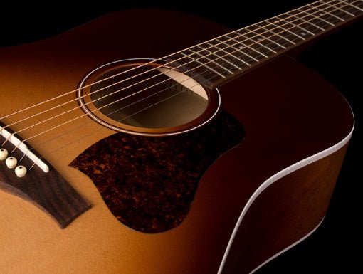 Seagull - Entourage Autumn Burst - La Boîte Musicale - Acoustic Guitars - Seagull -
