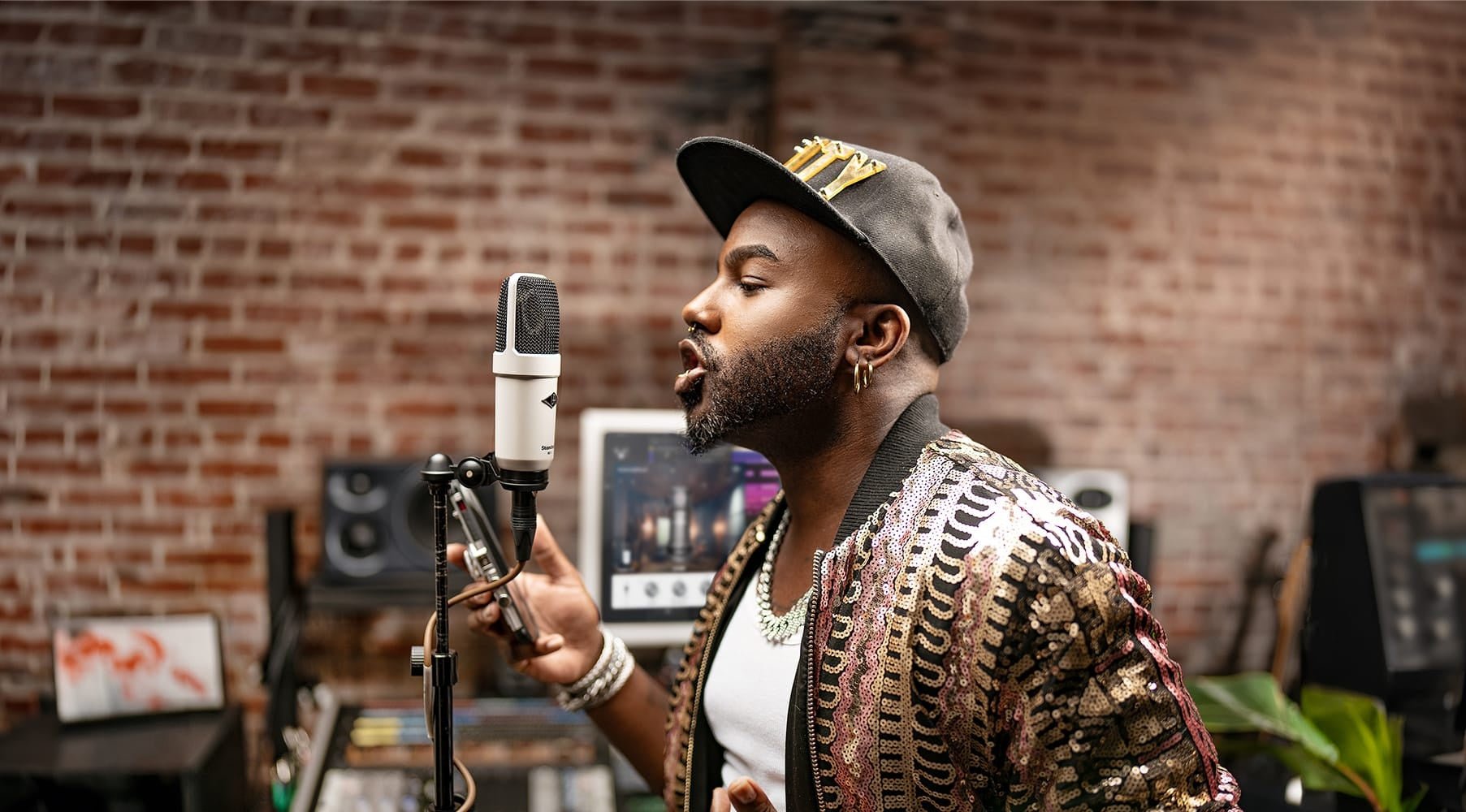 Universal Audio - SC - 1 Condenser Microphone With Hemisphere Mic Modeling - La Boîte Musicale - La Boîte Musicale -