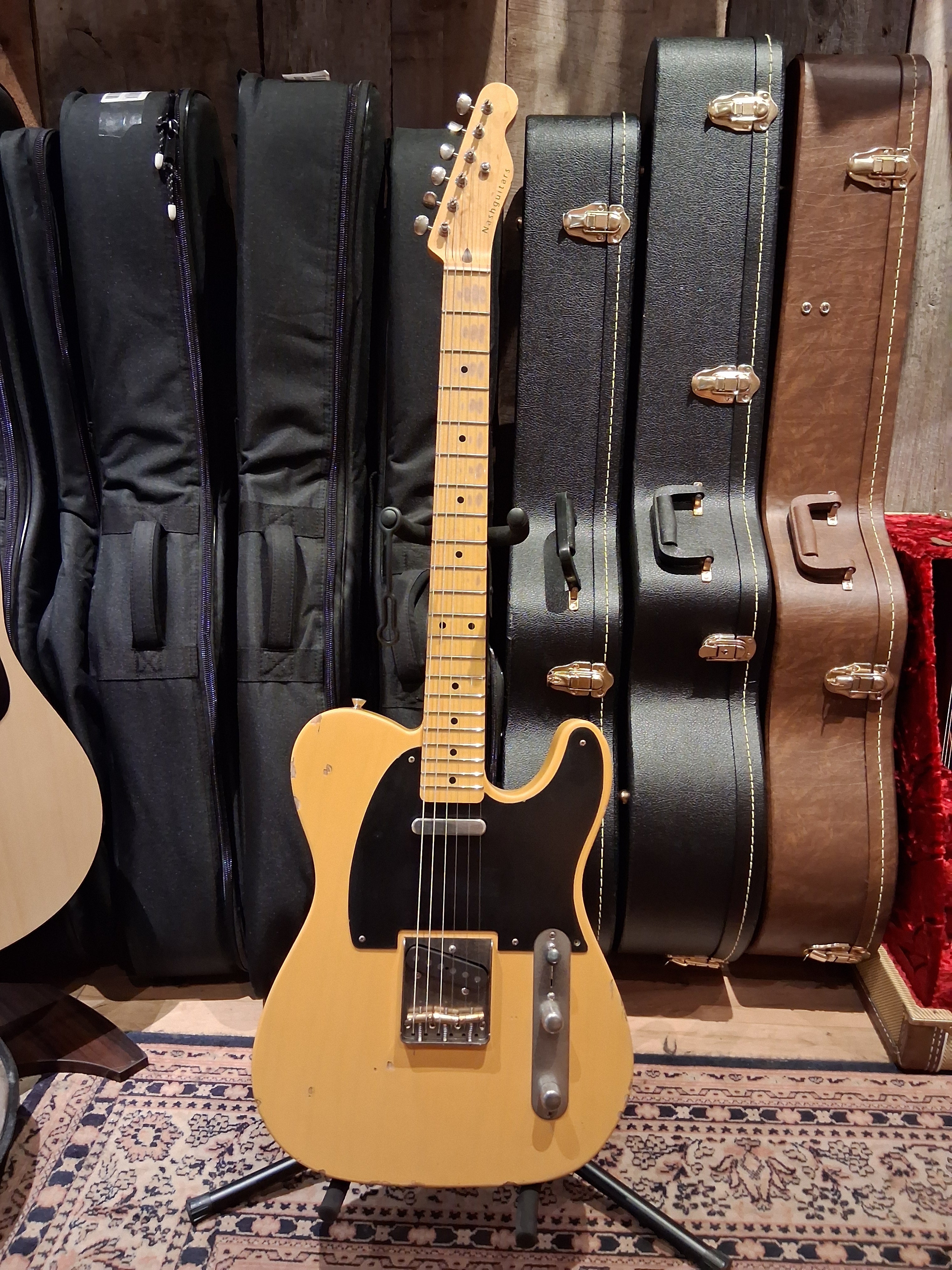 Nash Guitars - T-52 Telecaster Butterscotch Blonde