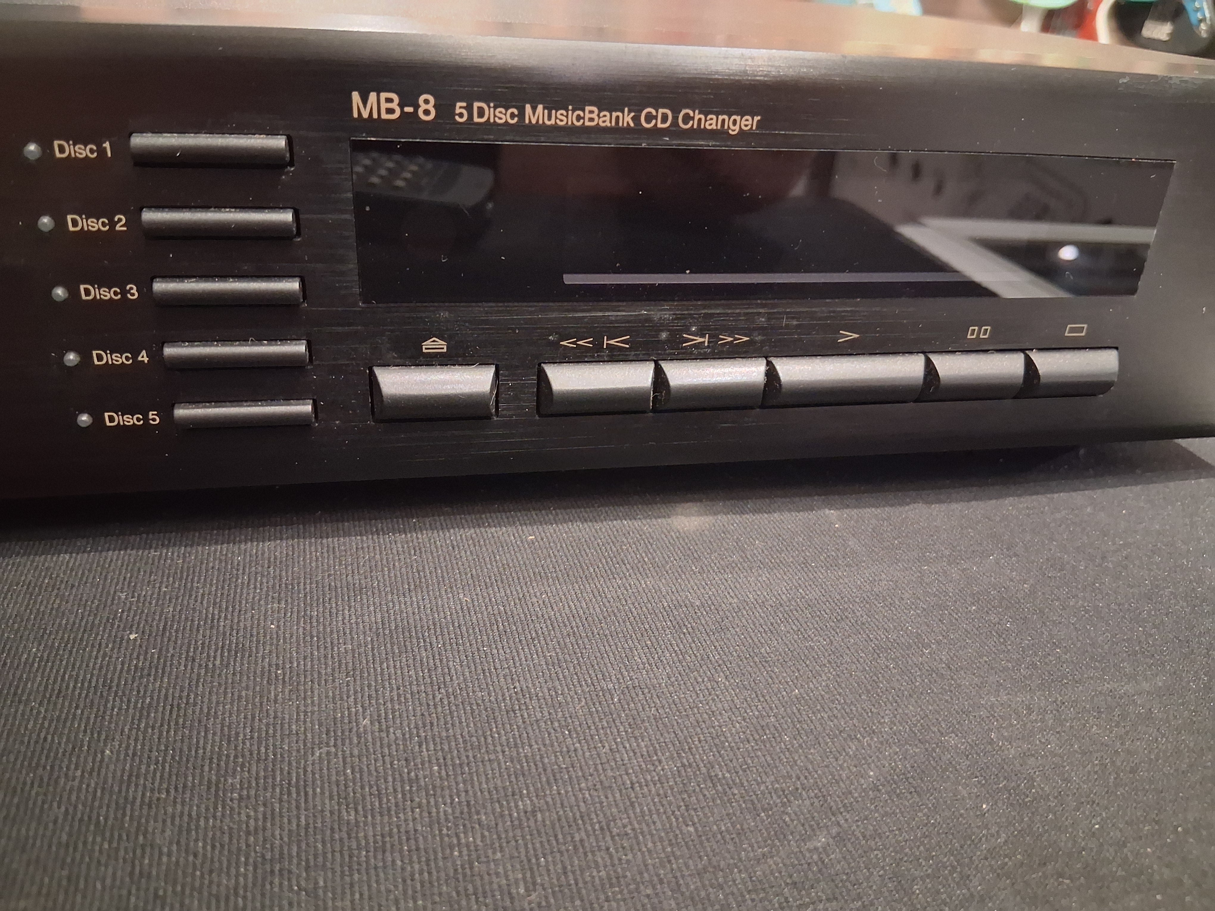 Nakamichi MB-8 5-Disc MusicBank CD Changer Compact Disc Player -USED-