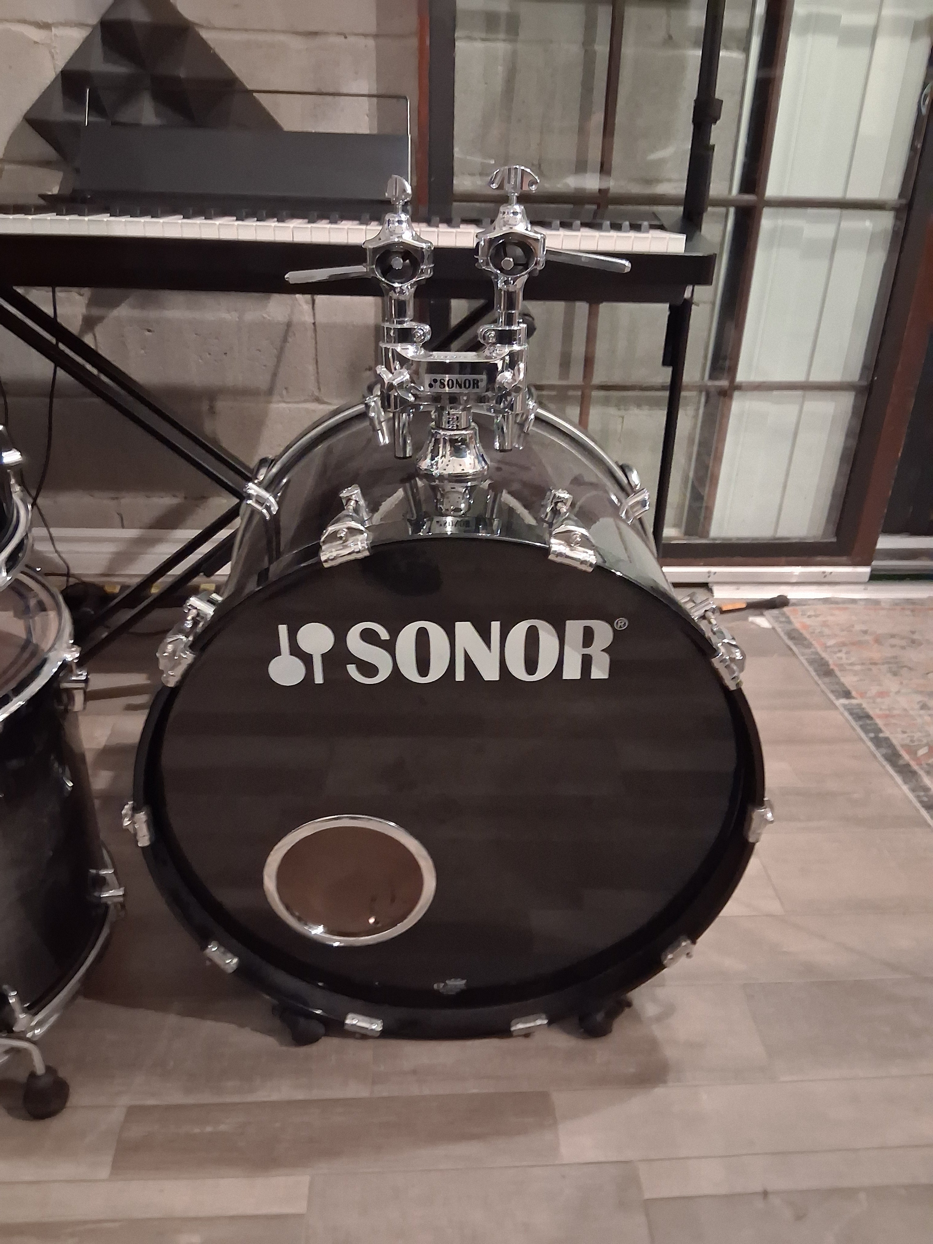 Sonor - Sonor Hybrid-X Drum kit 10-12-14-16-22 -USED-