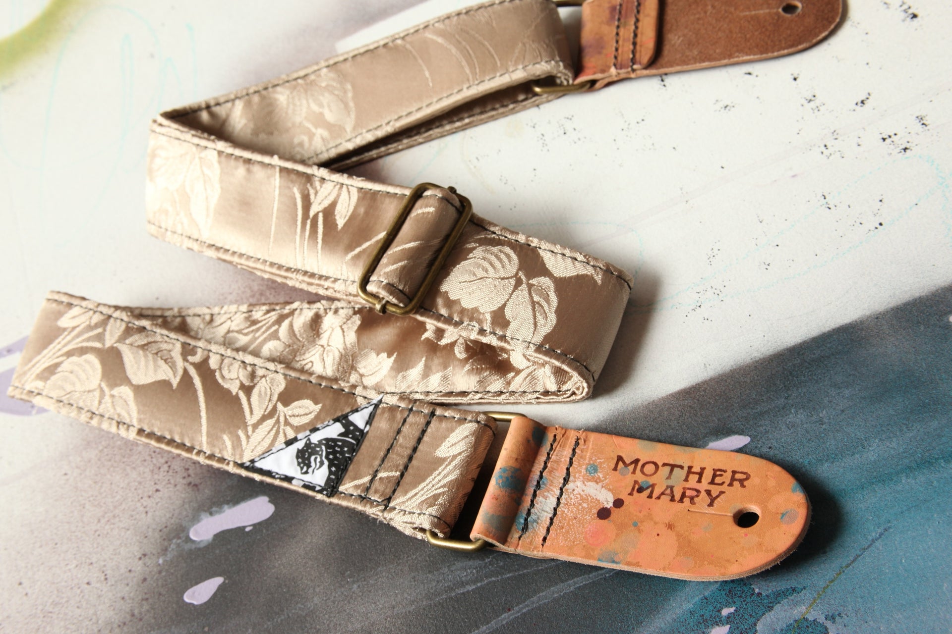 Mother Mary Company - Granny Champagne Guitar Strap