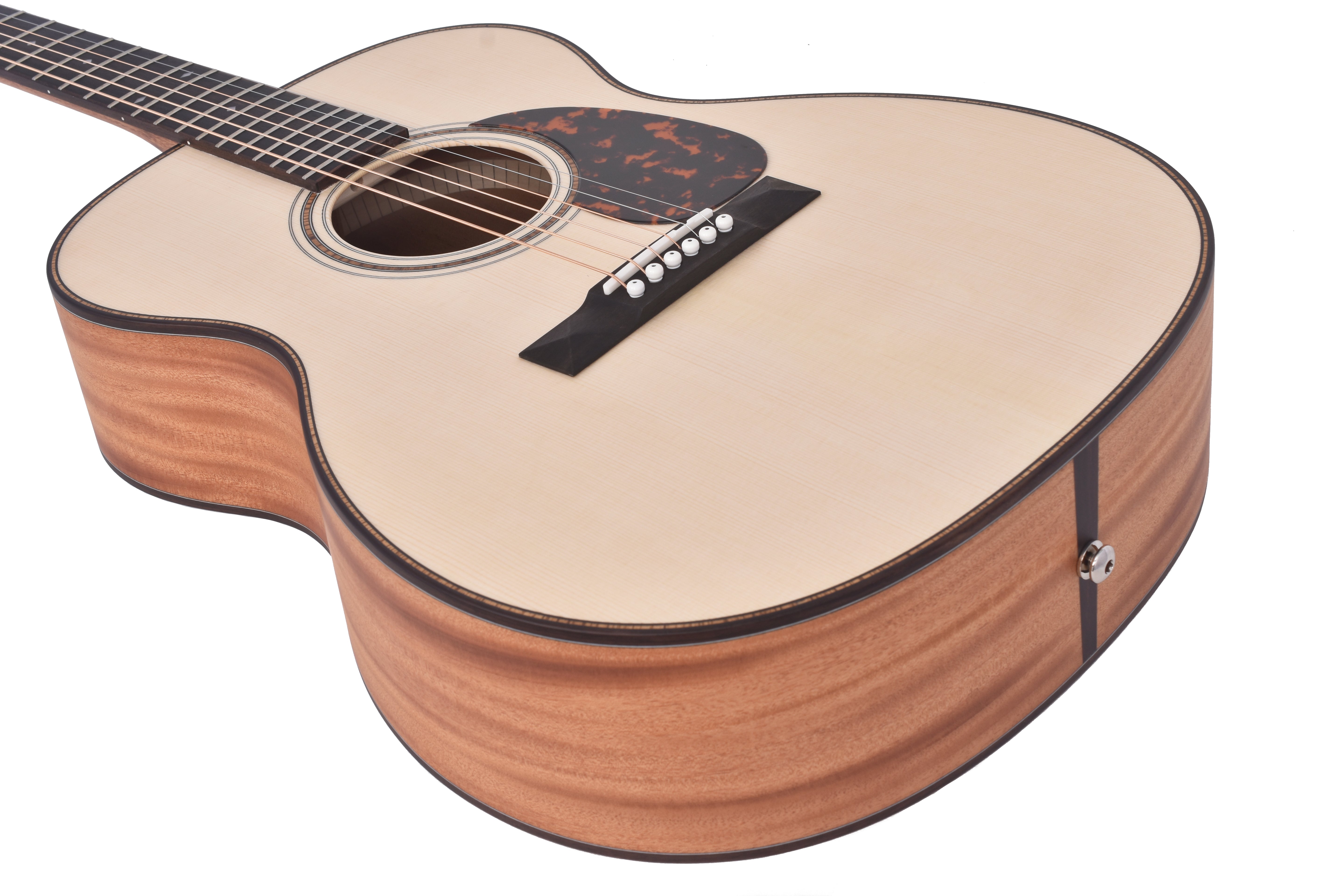 Larrivée OM-24 Series Mahogany