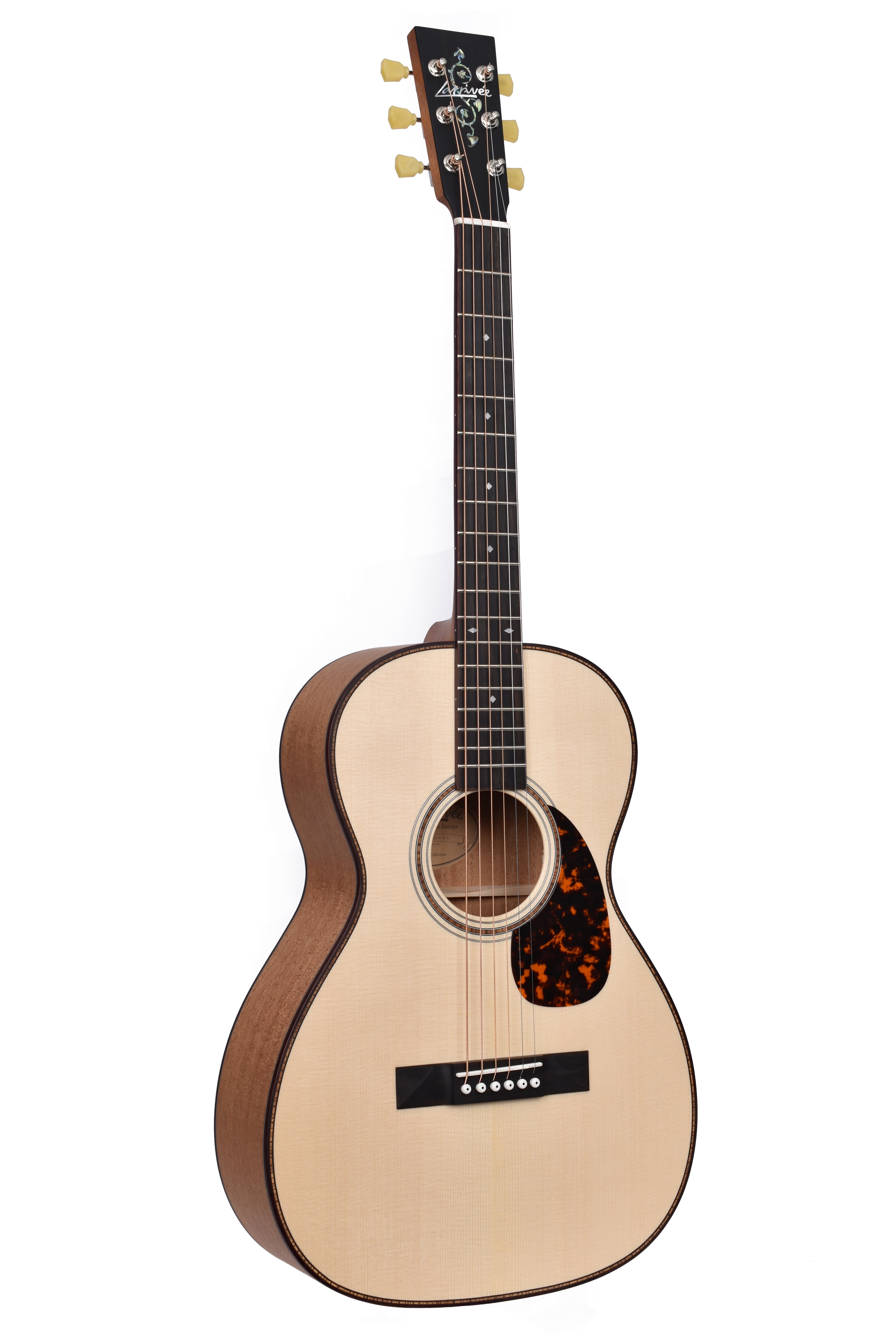 Larrivée OO-24 Series Mahogany