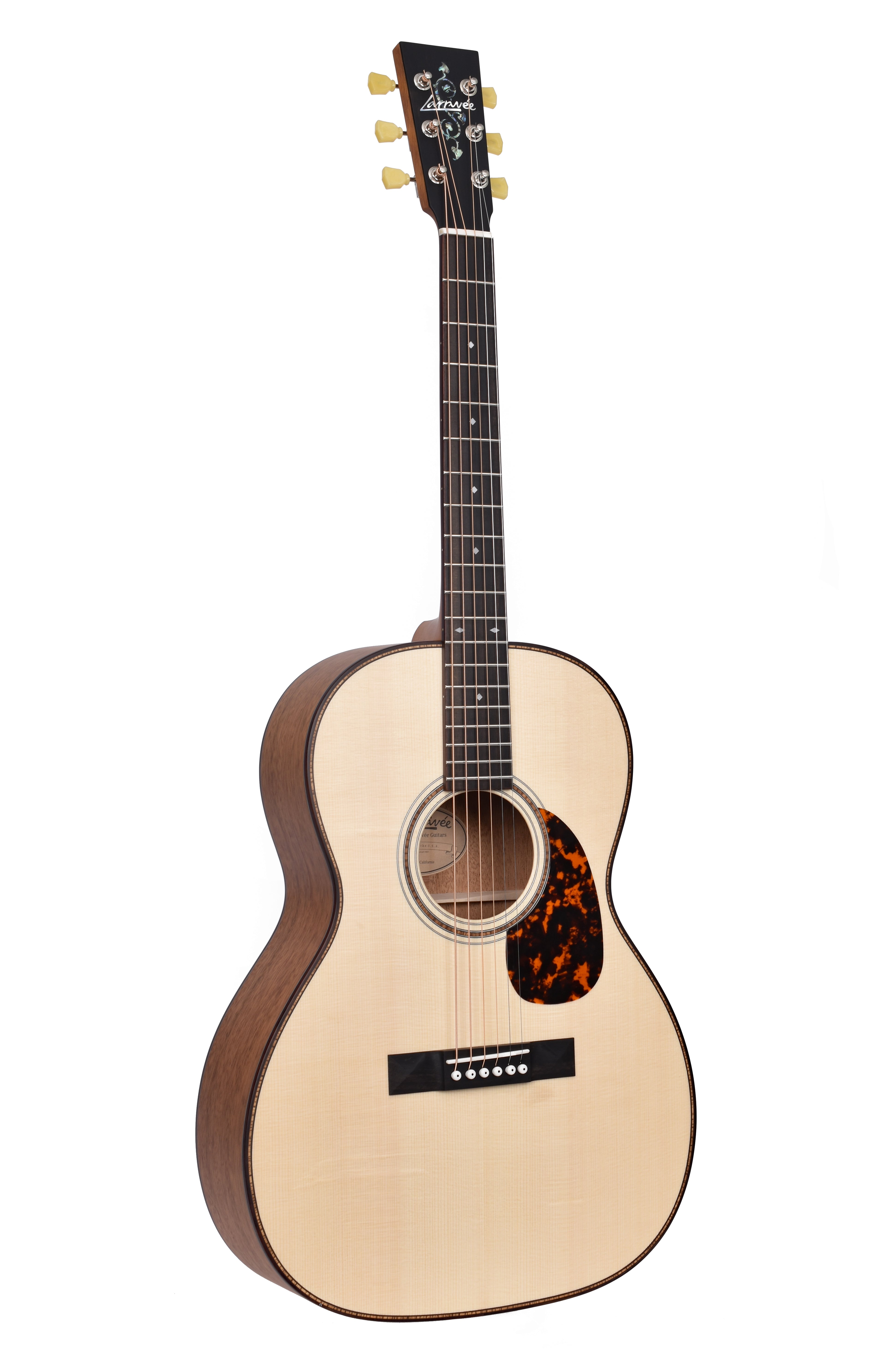 Larrivée OOO-24 Series Mahogany