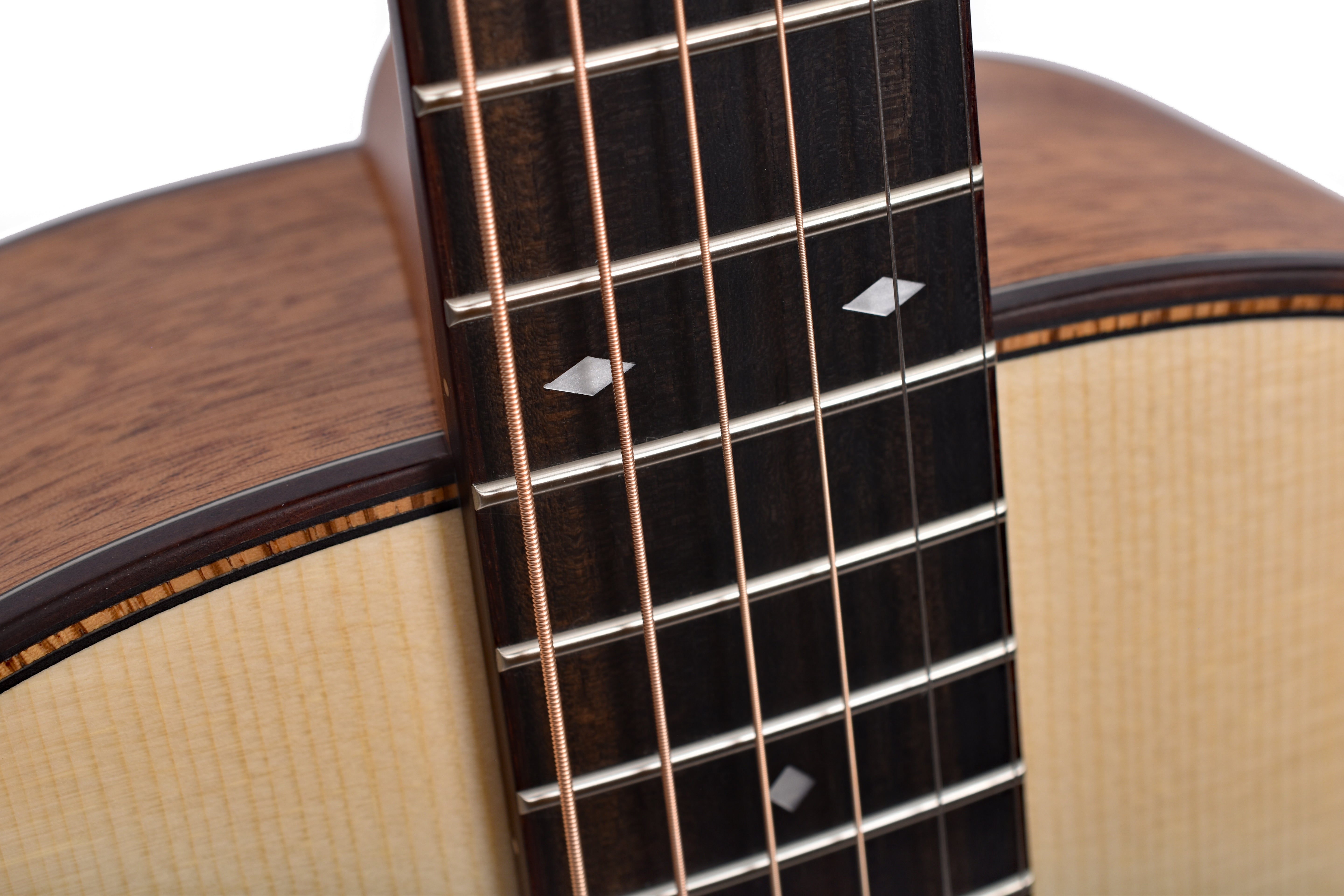 Larrivée OOO-24 Series Mahogany