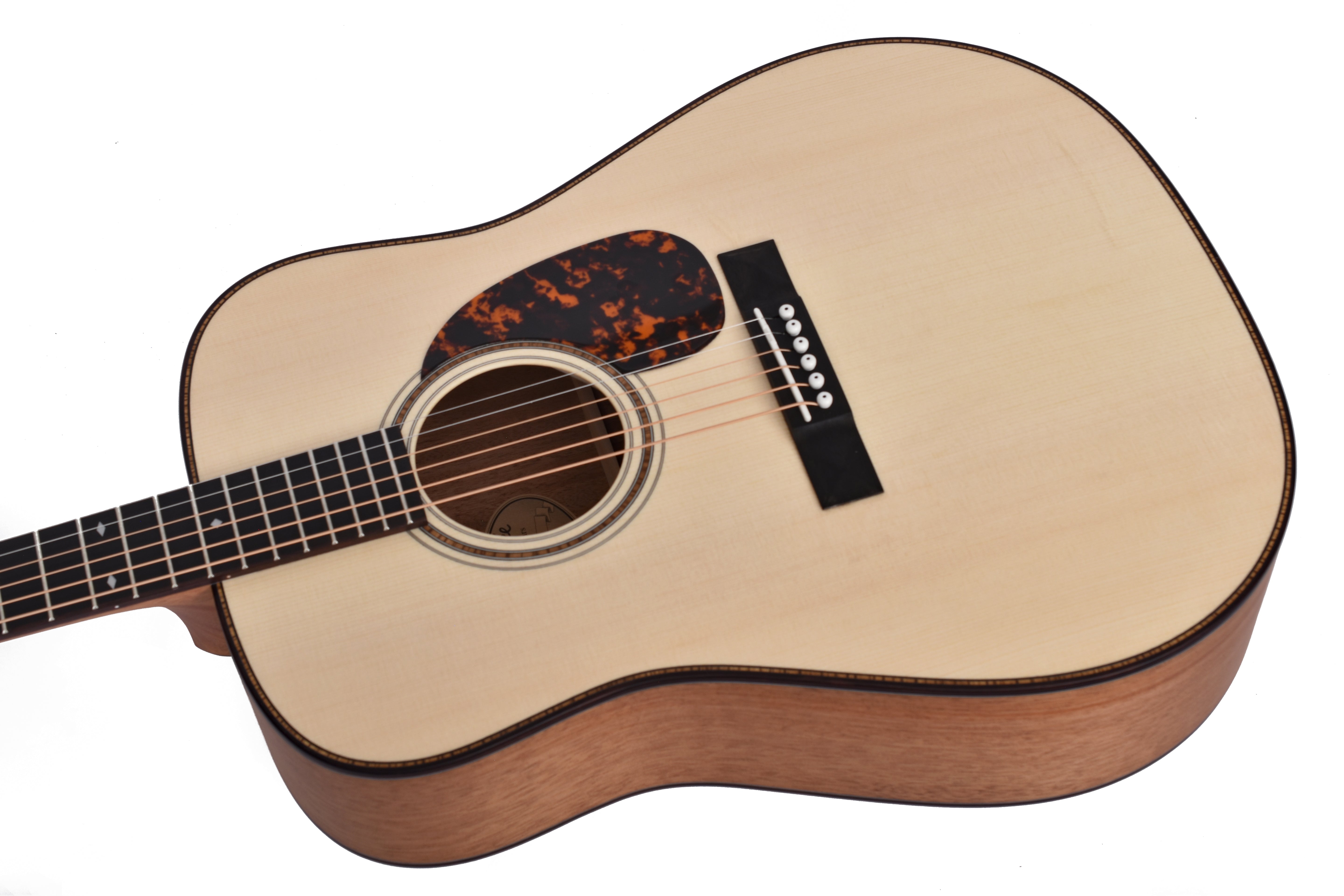 Larrivée D-24E Series Mahogany