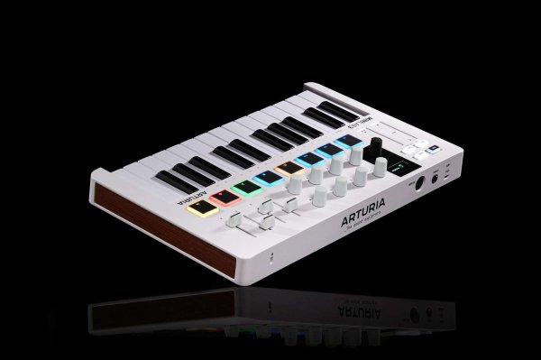 Arturia - Contrôleur MIDI portable 25 touches en édition limitée - Blanc alpin