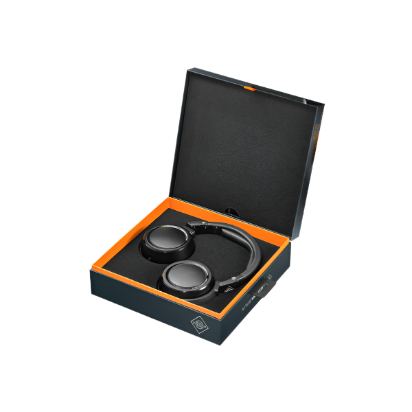Neumann ndh20 black headphone in a carry on box with an orange stripped 