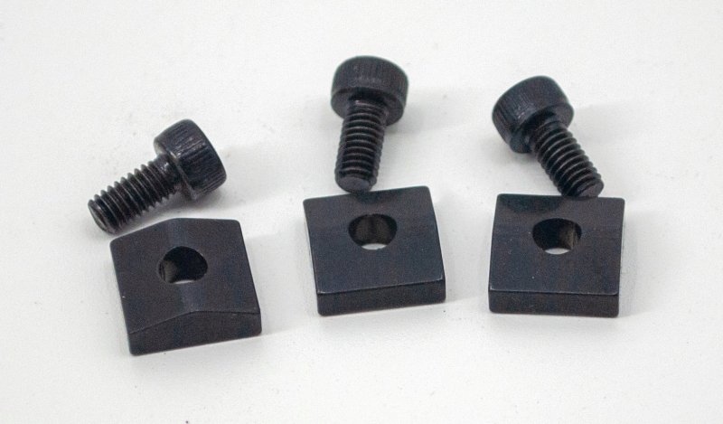 Profile - Nut Blocks Black with Screws 42 mm 1-5/8''