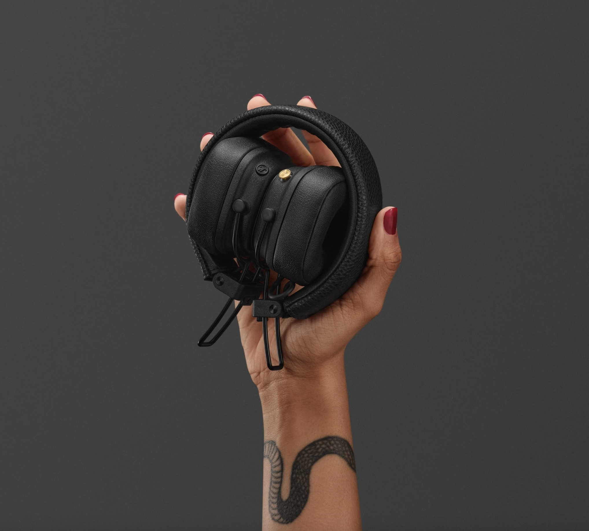 MAJOR V 4.7 Wireless on-ear Headphones