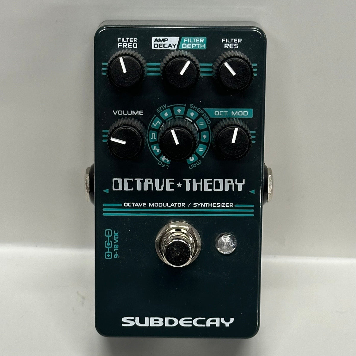 Subdecay Octave Theory - Octave Modulator / Synthesizer