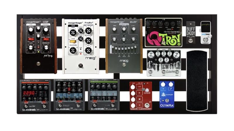Pedaltrain Classic PRO with Wheeled Tour Case — PT-CLP-TCW