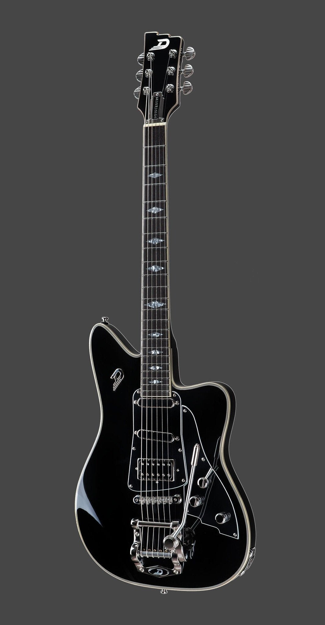 Duesenberg - Paloma Guitar in Black with Gig Bag - La Boîte Musicale - La Boîte Musicale - 