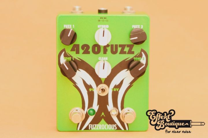 Fuzzrocious Pedals 420 Fuzz (Limited Colorway-Seafoam Green)