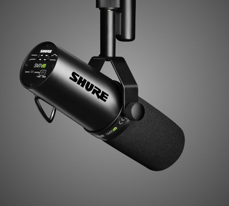 Shure - SM7DB Dynamic Vocal Microphone With Built - in Preamp - La Boîte Musicale - Microphones - Shure - 